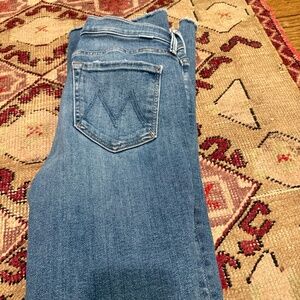 MOTHER- The Runaway Step Fray Flare Jeans in Leaps and Bounds Size 27